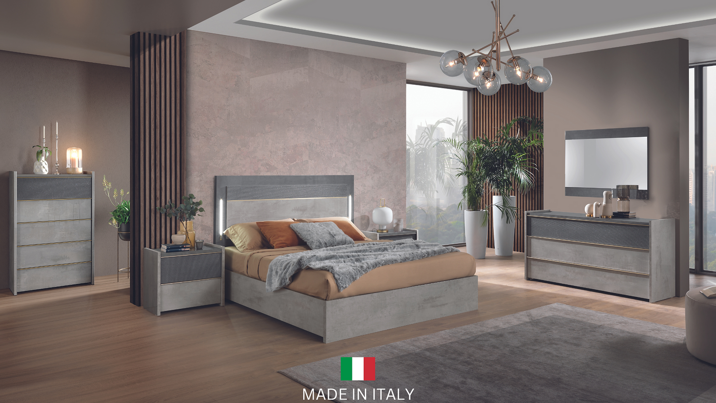 Sole Collection Italian Bedroom Set