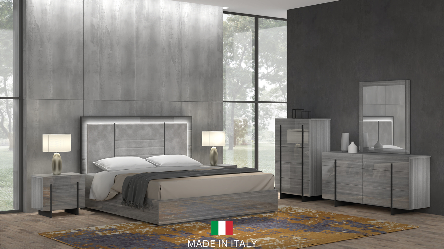 Blade Collection Italian Bedroom Set