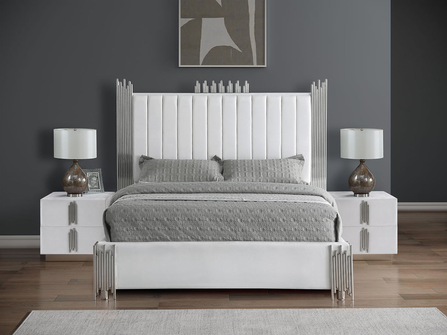 Token Silver/White Platform Bedroom Set B840