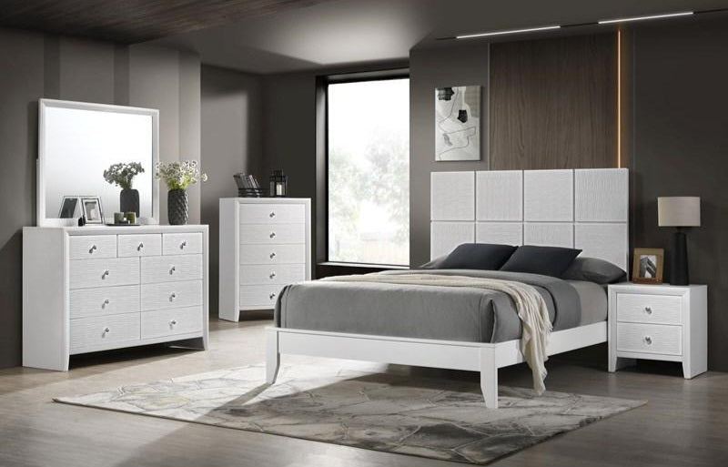 Denker White Panel Bedroom Set B4712