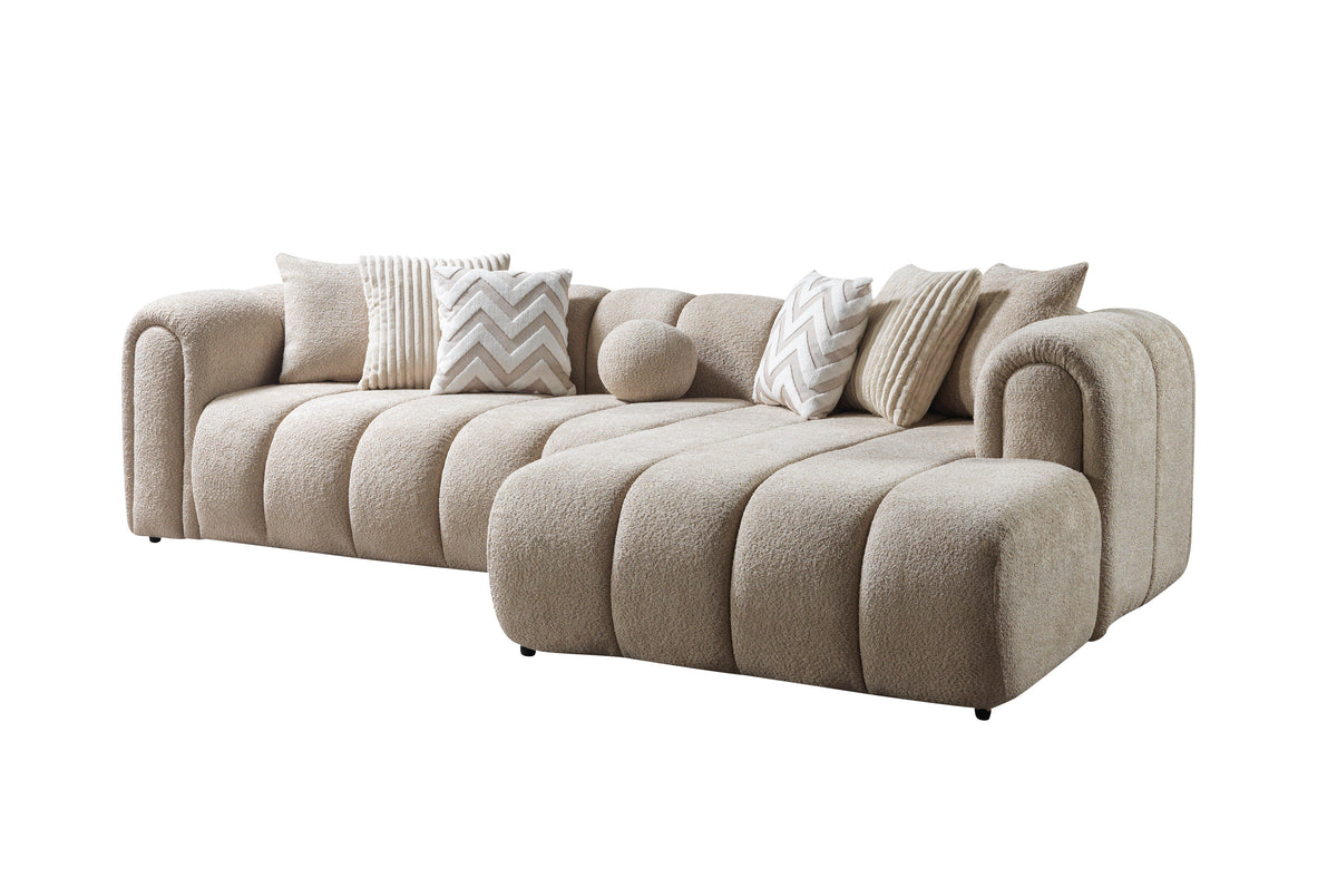 Lis Sand Boucle RAF 118" Sectional