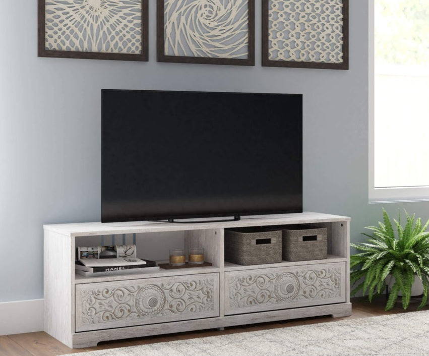 Paxberry Whitewash Medium 52" TV Stand | EW1811-168