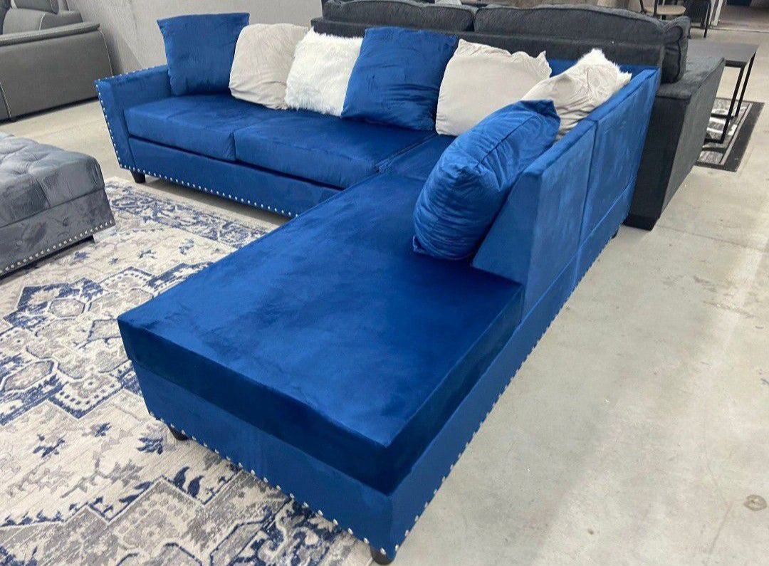 Cindy2 Blue Velvet Reversible Sectional