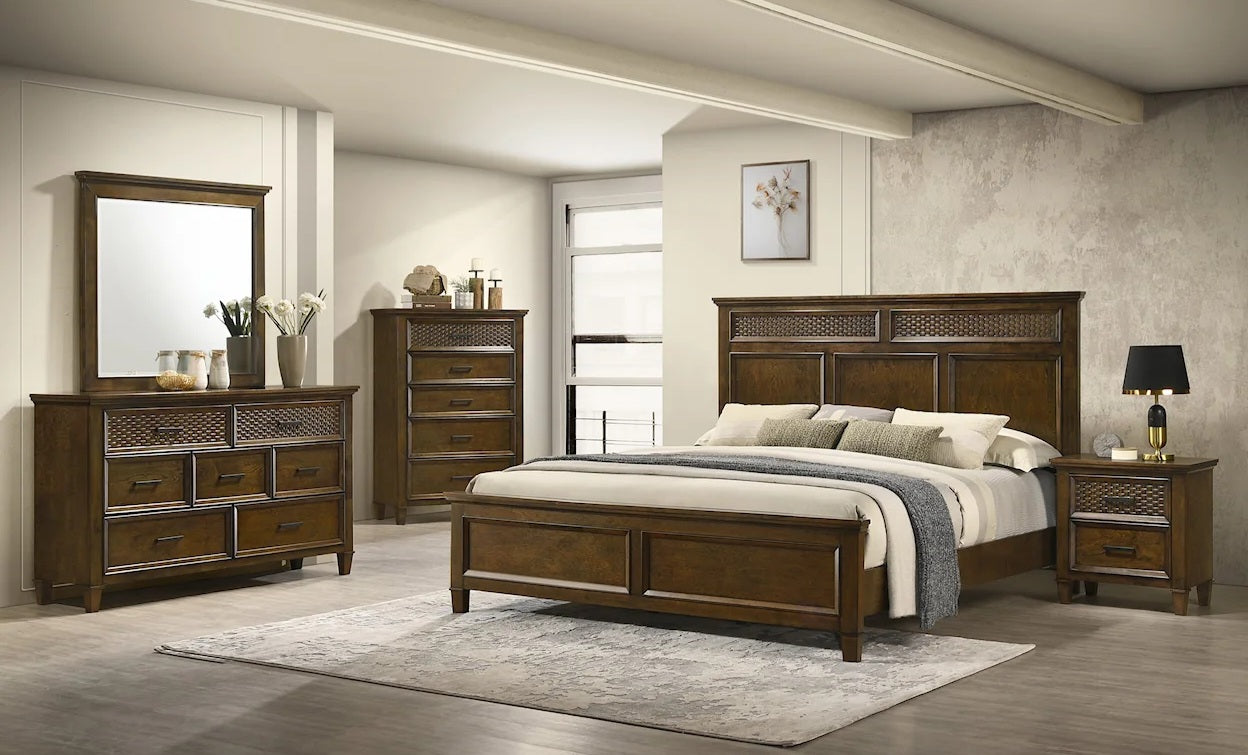 Everdeen Brown Finish Panel Bedroom Set B6510