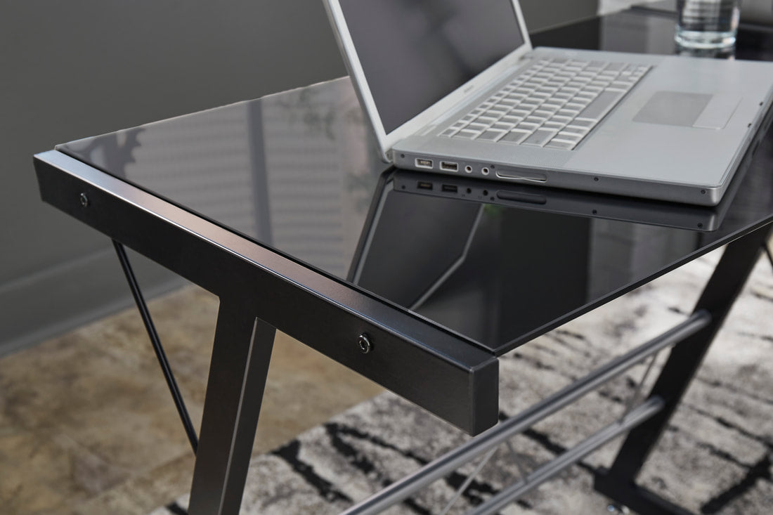 Black/Silver L Office Desk H409