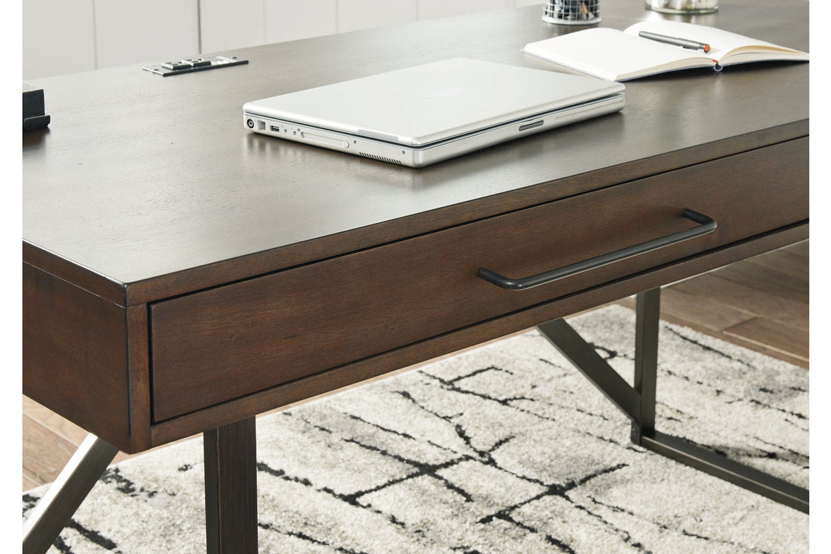 Starmore Brown 60" Office Desk