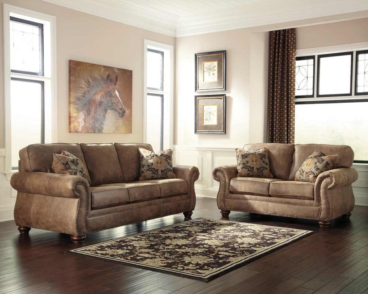 Larkinhurst Earth Sofa & Loveseat 31901