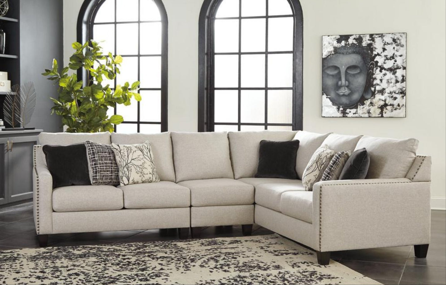 Hallenberg Fog 3-Piece Sectional Sofa 41501