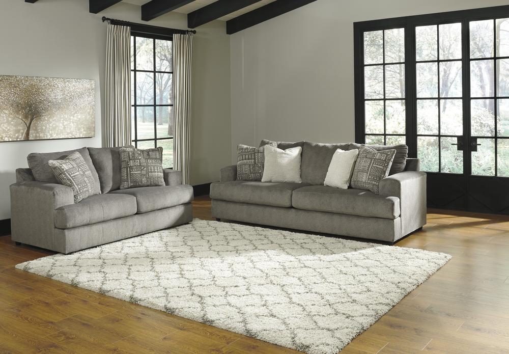 Soletren Ash Sofa & Loveseat 95103