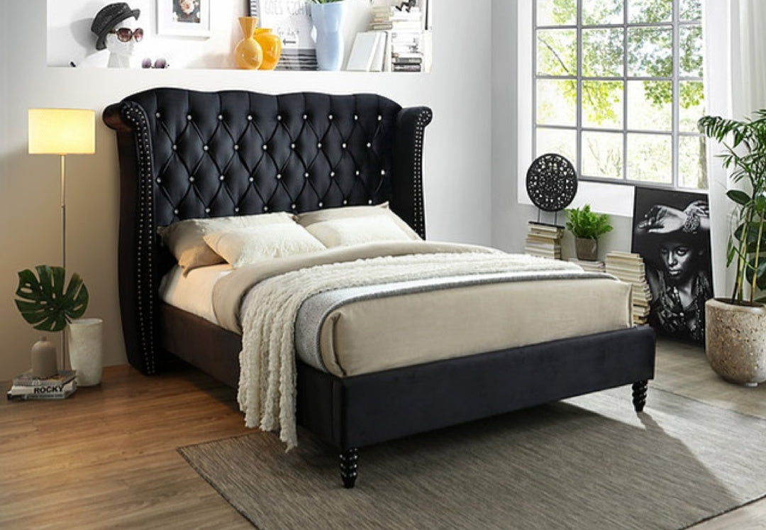 Hollywood Black  Velvet Queen Bed B9200