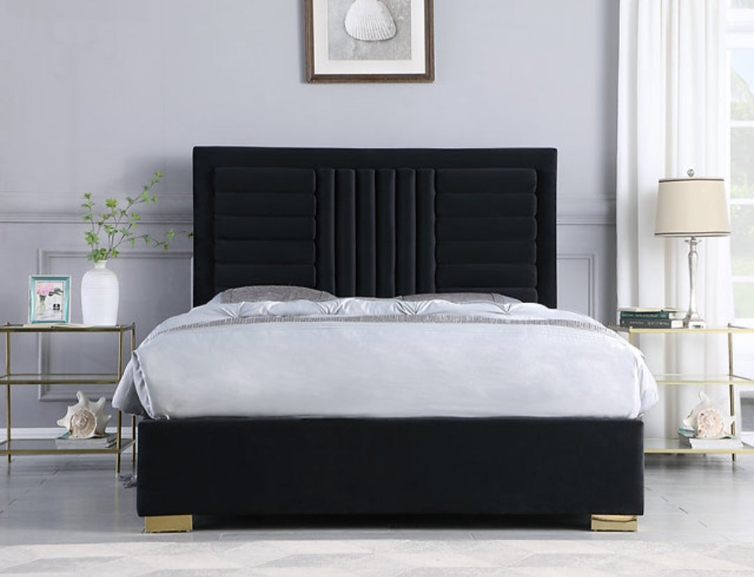 Anita Black King Platform Bed B820