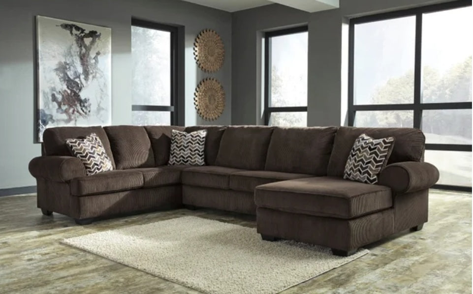 Jinllingsyl  Brown RAF Sectional Sofa 72502