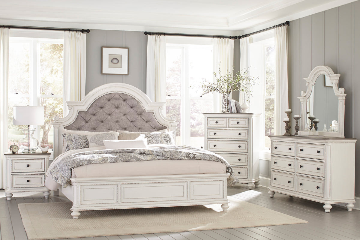 Baylesford Antique White Panel Bedroom Set 1624