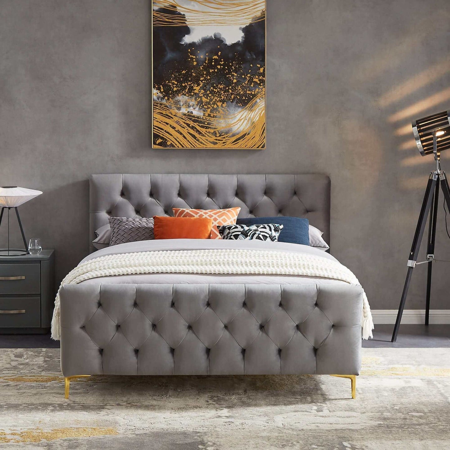 Bailey Grey Velvet Upholstered Queen Platform Bed